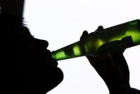 Cine sunt alcoolicii funcționali? Băutură cu consecințe nocive